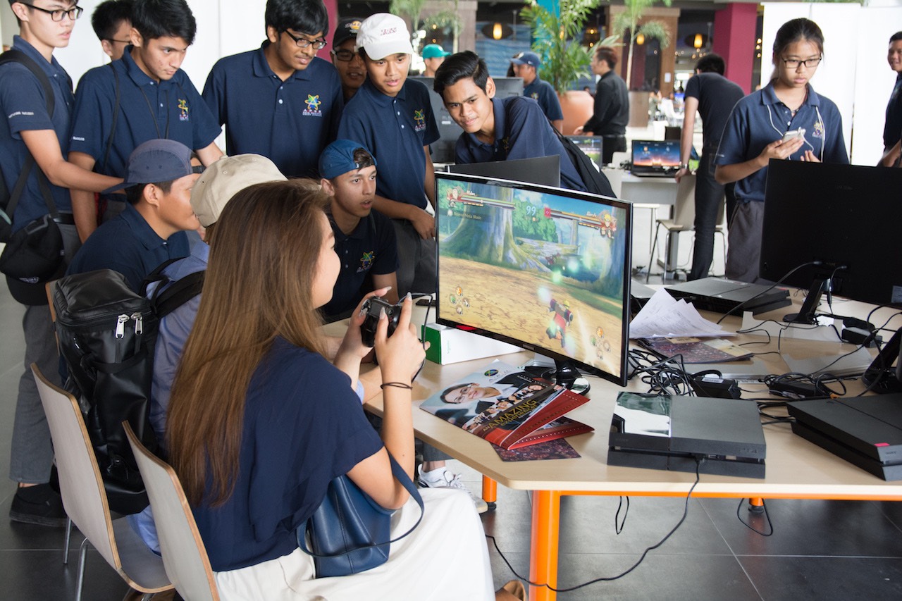 First Competitive Gaming (eSports) Academy in Malaysia