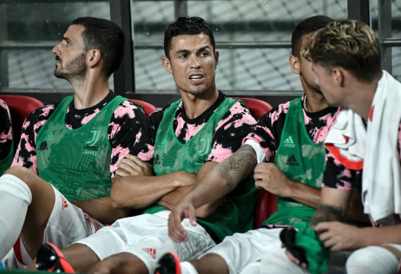 South Korean court orders compensation for Ronaldo no-show